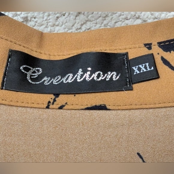 Creation XXL plus sized button down blouse in golden yellow and navy - Picture 4 of 12